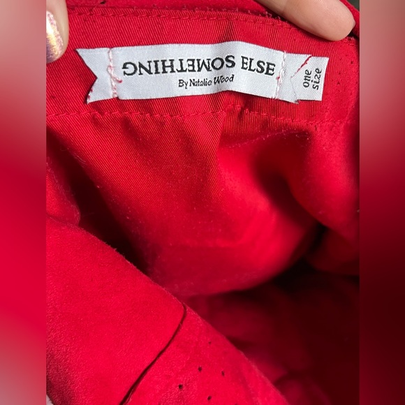 Super Soft Red Suede Bag - Picture 2 of 8